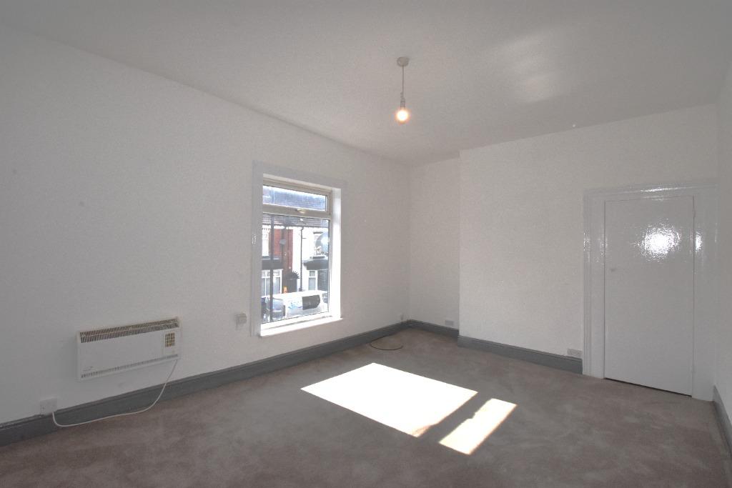 Alliance Avenue, Hull, HU3 2 bed flat to rent £550 pcm (£127 pw)
