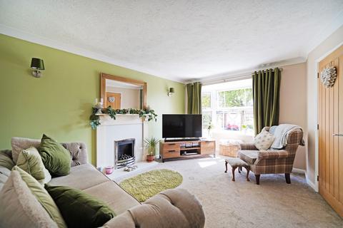 3 bedroom detached house for sale, Thorngrove Avenue, Solihull, B91