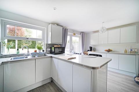 3 bedroom detached house for sale, Thorngrove Avenue, Solihull, B91