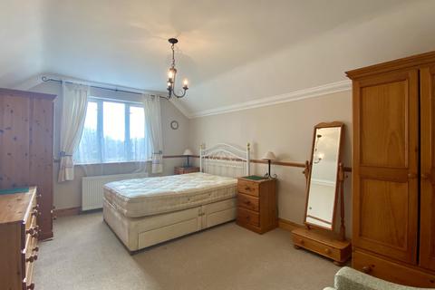 1 bedroom in a house share to rent, Milton Road, Cambridge, CB4