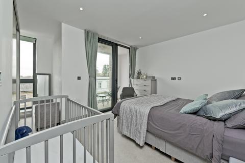 1 bedroom flat for sale, Surbiton KT6