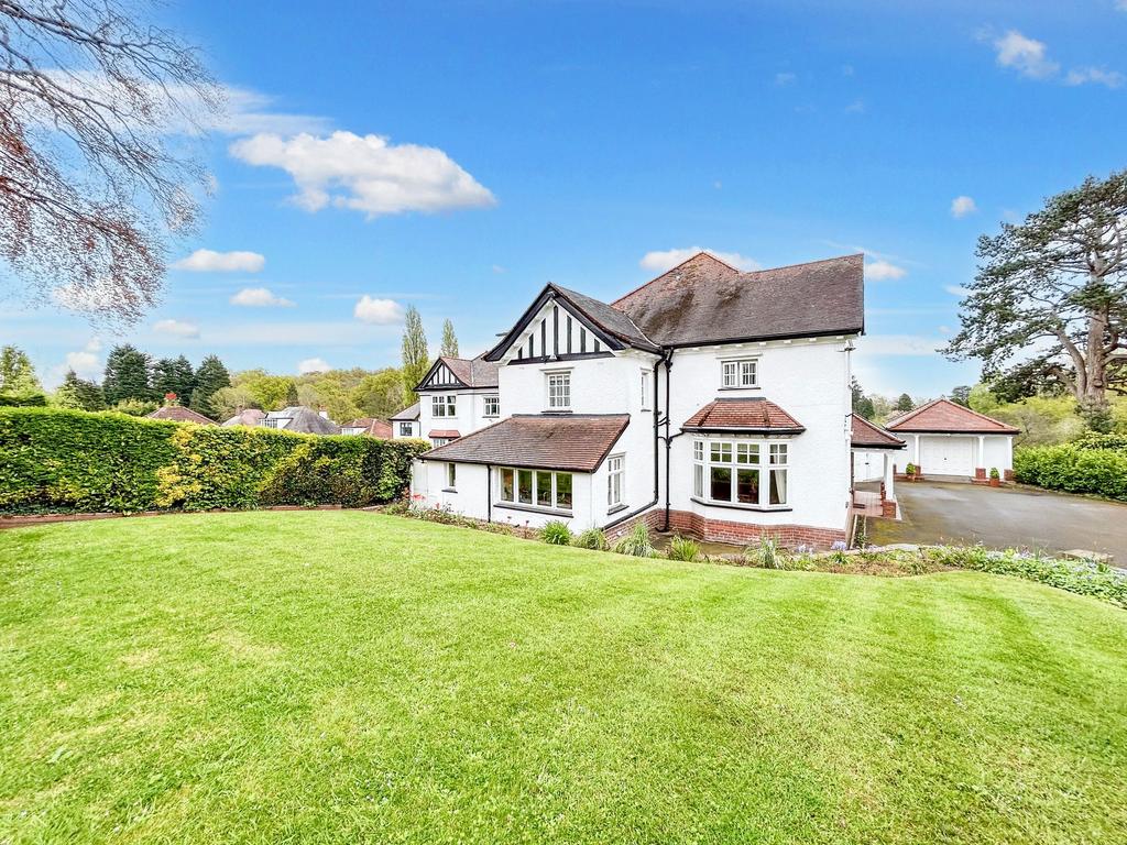 Risca Road, Newport, NP20 5 bed detached house for sale £950,000