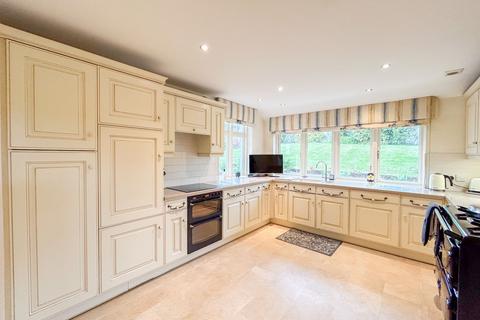 5 bedroom detached house for sale, Risca Road, Newport, NP20