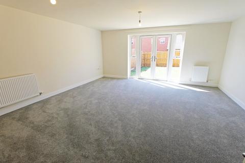18 Babbage Grove, Leighton Buzzard, LU7 3GA