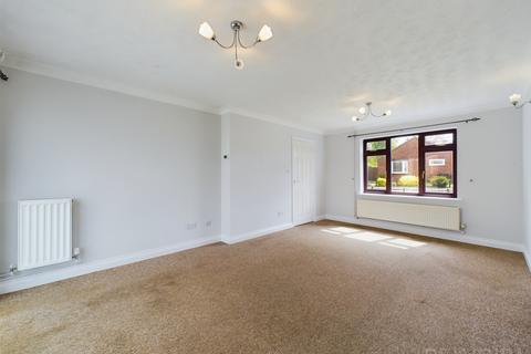 3 bedroom detached bungalow for sale, Lovell Gardens, Watton, IP25