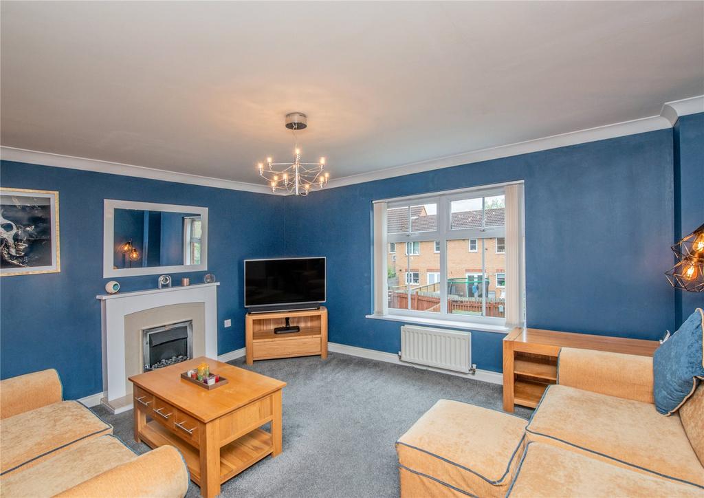 Manor Park Road, Cleckheaton, West... 3 bed terraced house for sale £