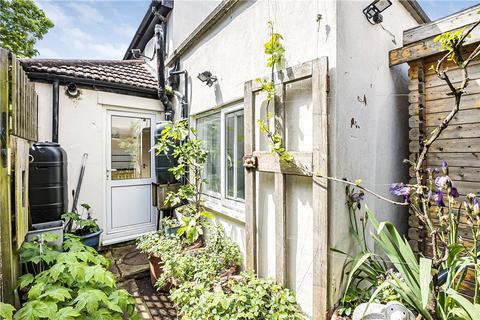 2 bedroom detached house for sale, Burlington Road, Thornton Heath, CR7