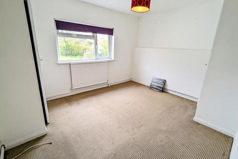 1 bedroom maisonette to rent, Bolahaul Road, Cwmffrwd, Carmarthen, Carmarthenshire.