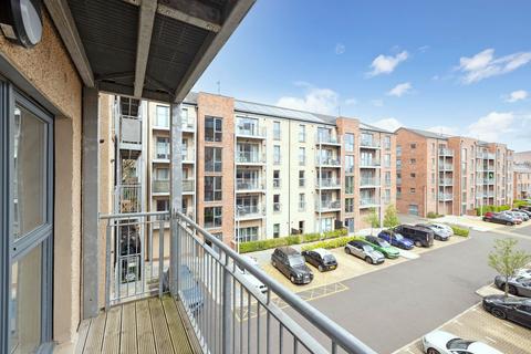 Flat 3, 26 Anderson Place, Edinburgh, EH6 5FR