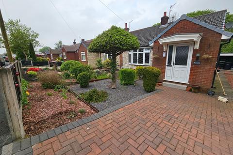 3 bedroom semi-detached house to rent, Chorley, Chorley PR6