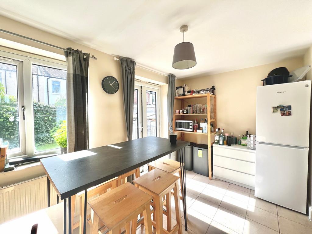 6 bedrooms house to let in tooting
