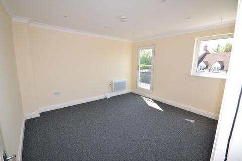 1 bedroom flat to rent, Scillonia , Bury Bar Lane