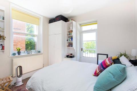 4 bedroom apartment for sale, Queen Caroline Street, London