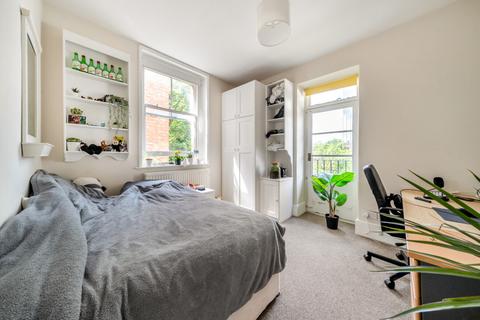 4 bedroom apartment for sale, Queen Caroline Street, London