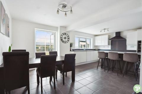 40 Elm Drive, Garsington, Oxford, OX44 9AQ