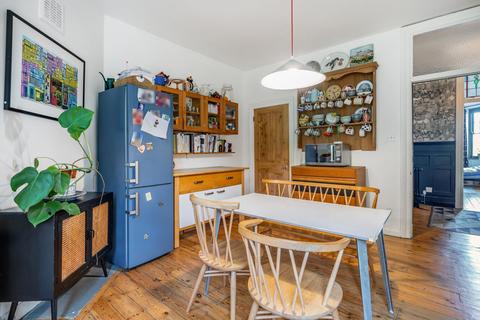 3 bedroom flat for sale, London Road, Forest Hill