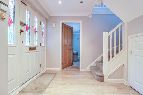 5 bedroom detached house for sale, Hillside Road, Leigh-on-sea, SS9