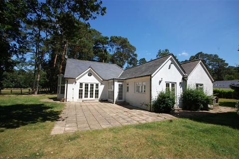 4 bedroom detached bungalow for sale, Eglinton Road, Rushmoor, Tilford, Farnham, GU10