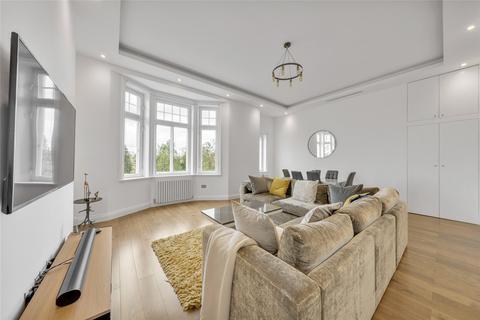 3 bedroom apartment for sale, North Gate, Prince Albert Road, St John's Wood, London, NW8