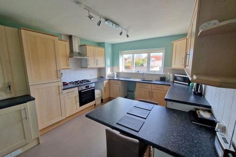 2 bedroom flat for sale, Cranford Avenue, Exmouth, EX8 2HT