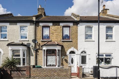 3 bedroom terraced house for sale, Braemar Road, London, E13