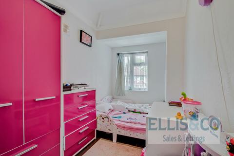 34 Daryngton Drive, Greenford, UB6 8BN