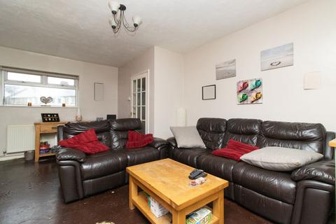 3 bedroom terraced house for sale, College Road, Margate, CT9