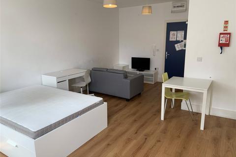 Studio to rent, Town Hall, Bexley Square, Salford, Manchester, M3