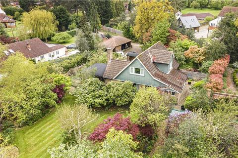 4 bedroom detached house for sale, Danesbury Park Road, Welwyn, Hertfordshire, AL6