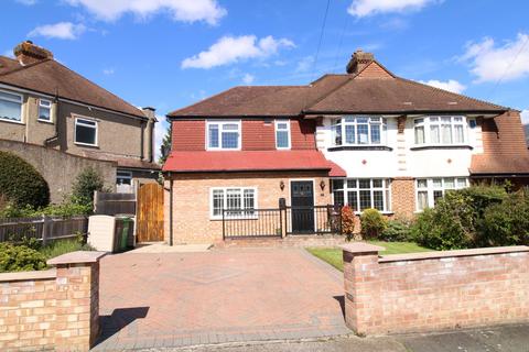 Crest Road, Hayes, Bromley, BR2