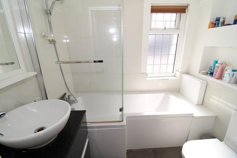 6 Crest Road, Bromley, BR2 7JA