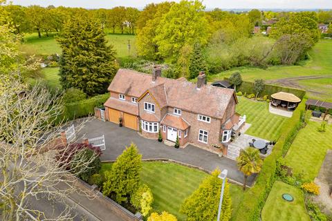 4 bedroom detached house for sale, Cawley House