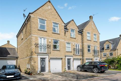 4 bedroom terraced house for sale, Threelands, Birkenshaw, Bradford, West Yorkshire, BD11