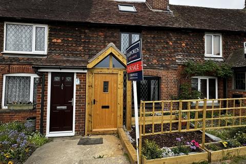 2 bedroom cottage for sale, Staplehurst, Kent