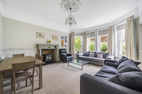 Southbourne, 7 Barnes Close, Winchester, SO23 9QX