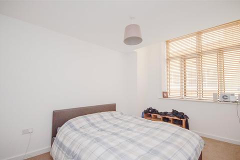 2 bedroom flat to rent, St. Faiths Street, Maidstone, Kent, ME14