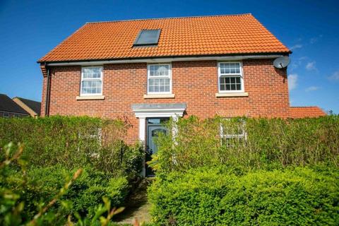 4 bedroom detached house for sale, Woodlands Park, Pickering, YO18 7AH