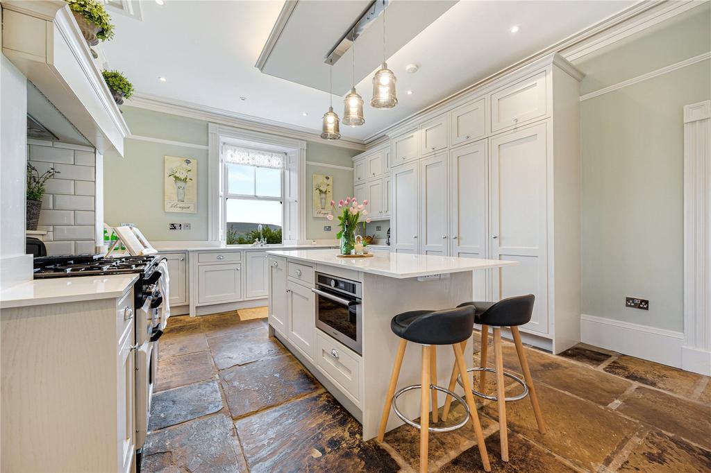 Kitchen/Breakfast