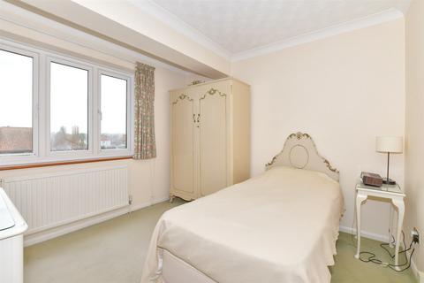 2 bedroom maisonette for sale, Claremont Road, Deal, Kent