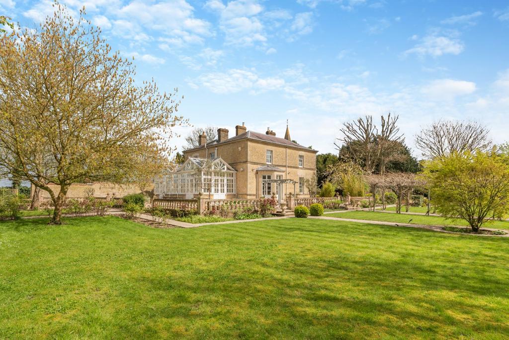 John Peers House, Tetsworth, Thame... 5 bed detached house for sale £