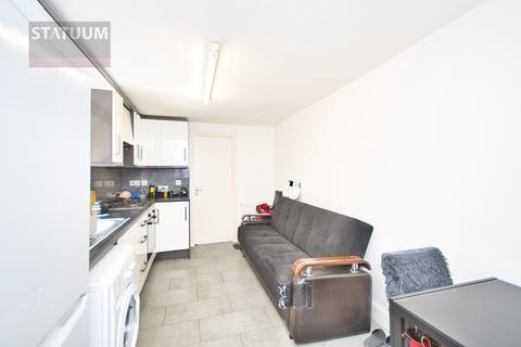 2 bedroom flat to rent, Colegrave Road, Leyton,, Stratford, Olympic Village, London, E15