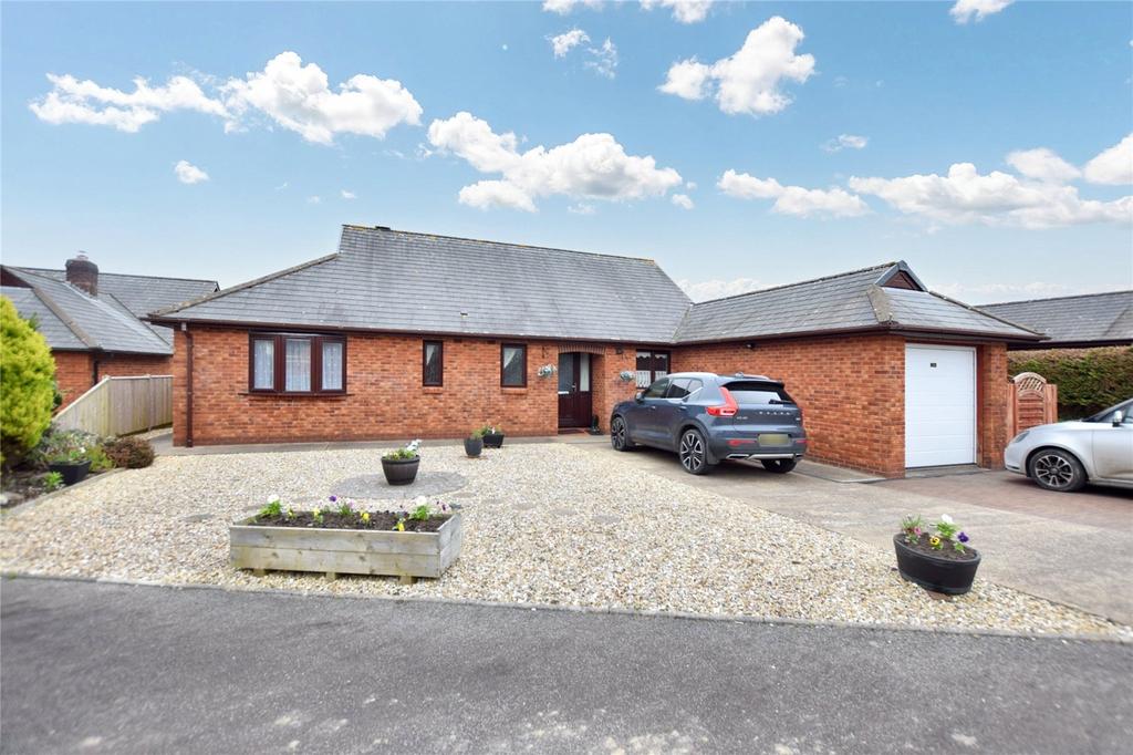 Kilkhampton, Bude 2 bed bungalow for sale £399,950
