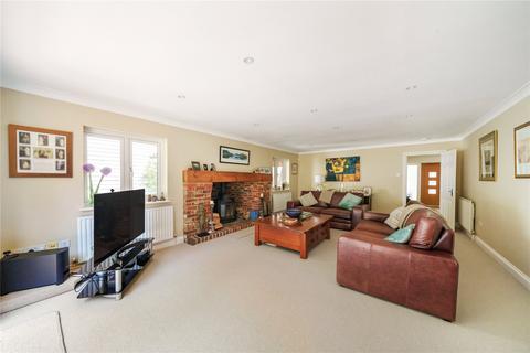 Yardarm Birdhaven, Wrecclesham, Farnham, GU10 4PB