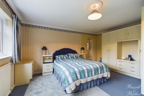 5 bedroom detached house for sale, Hillesden Road, Gawcott, Buckingham, MK18