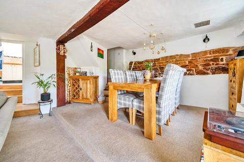 2 bedroom end of terrace house for sale, Bickleigh, Devon