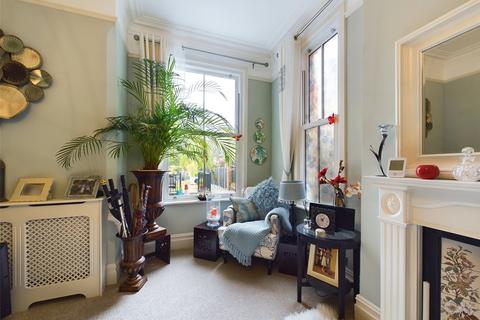 26 Podsmead Road, Gloucester, GL1 5PA