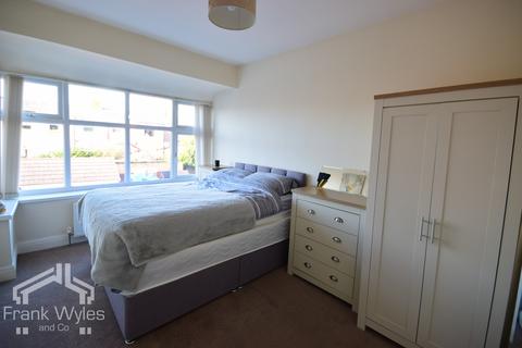 3 bedroom end of terrace house for sale, Burnside Avenue, Blackpool, FY4 4AF