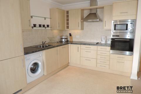 2 bedroom flat to rent, 6 Fermoy House, Charles Street, Milford Haven, Pembrokeshire. SA73 2JE