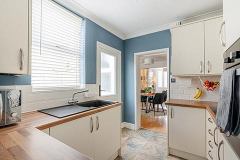 12 Holcombe Road, Rochester, ME1 2HU