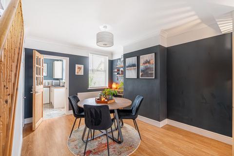 12 Holcombe Road, Rochester, ME1 2HU